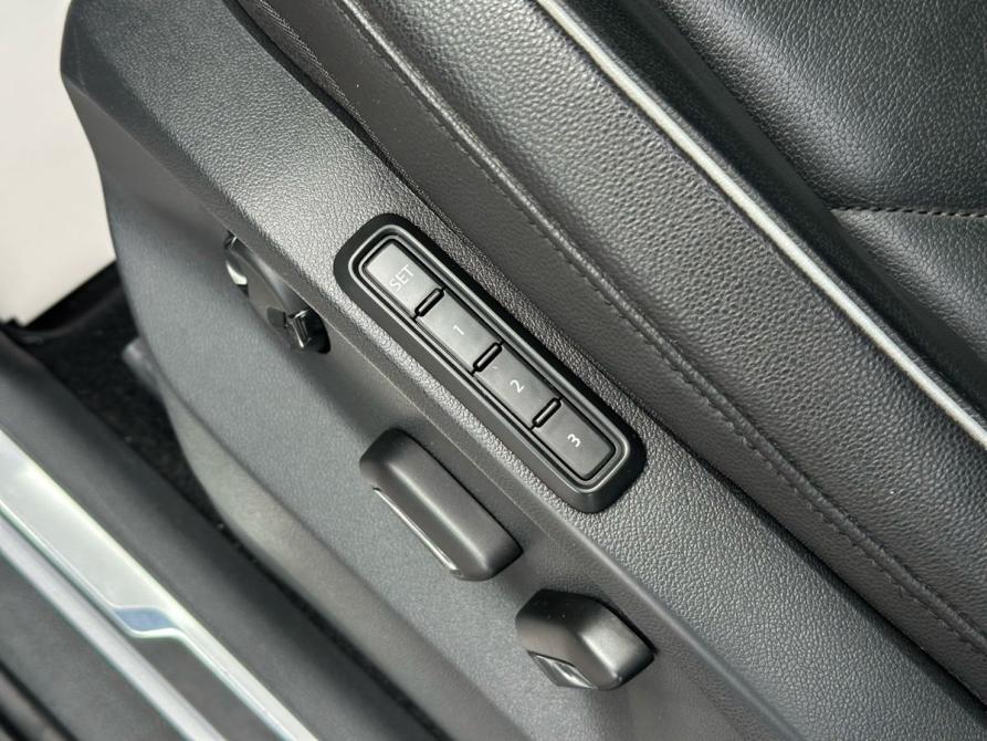 Volkswagen Tiguan II Рестайлинг Санкт-Петербург  - изображение 22