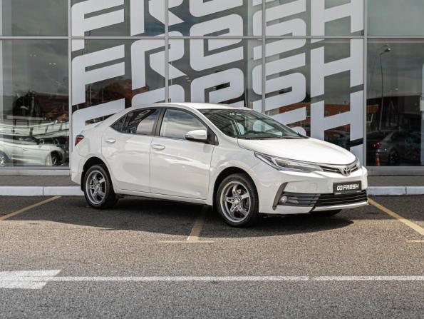 Toyota Corolla XI (E160 E170 E180) Рестайлинг 1 с пробегом 2017 года, цена 1 850 000 рублей, 116334 км, седан, Автокод Объявления