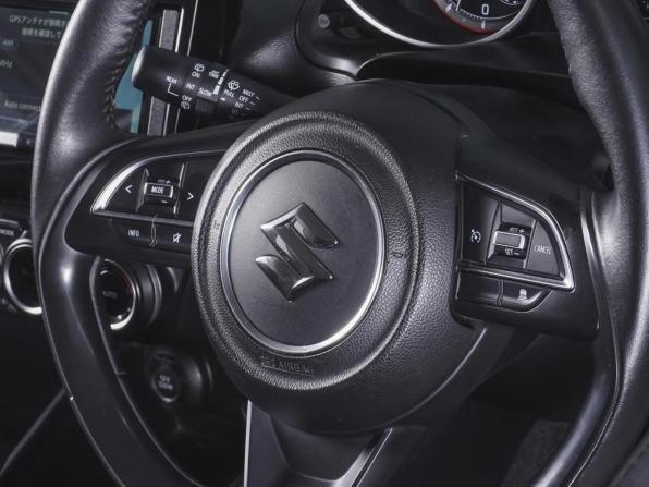 Suzuki Swift V с пробегом 2019 года, цена 1 159 000 рублей, 101111 км, хэтчбек, Автокод Объявления