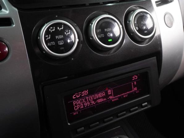 Mitsubishi Pajero Sport II Рестайлинг с пробегом 2014 года, цена 1 549 000 рублей, 286178 км, внедорожник, Автокод Объявления