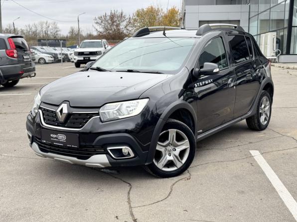 Renault Sandero II Рестайлинг с пробегом 2019 года, цена 999 000 рублей, 152957 км, хэтчбек, Автокод Объявления
