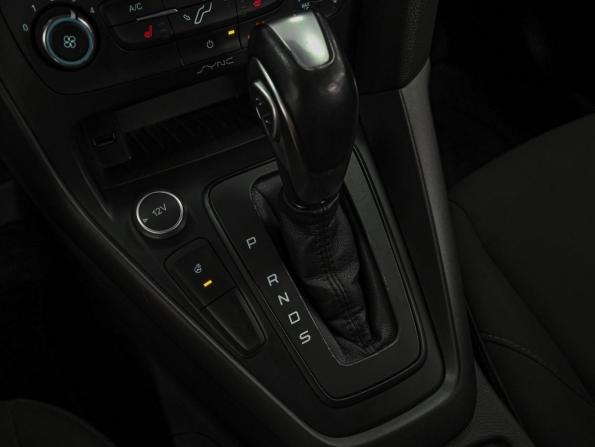 Ford Focus III Рестайлинг с пробегом 2018 года, цена 1 260 000 рублей, 101152 км, хэтчбек, Автокод Объявления