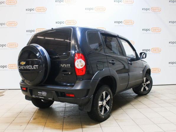 Chevrolet Niva I Рестайлинг с пробегом 2015 года, цена 664 000 рублей, 60732 км, внедорожник, Автокод Объявления