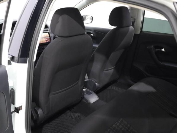 Volkswagen Polo V Рестайлинг с пробегом 2020 года, цена 1 329 000 рублей, 60421 км, седан, Автокод Объявления