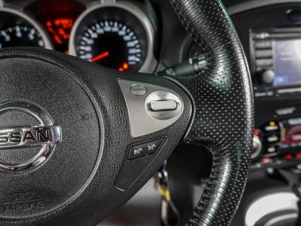 Nissan Juke I с пробегом 2011 года, цена 979 000 рублей, 127221 км, внедорожник, Автокод Объявления