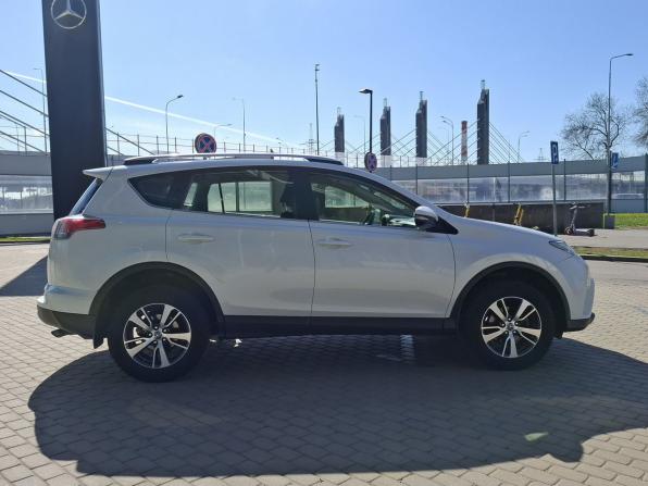 Toyota RAV4 IV (XA40) Рестайлинг с пробегом 2016 года, цена 1 960 000 рублей, 189679 км, внедорожник, Автокод Объявления