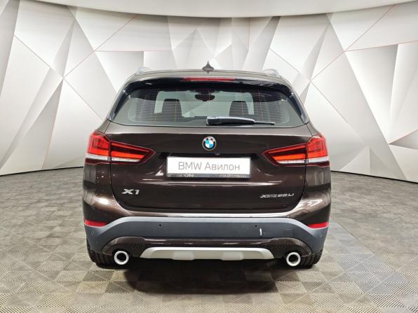 BMW X1 II (F48) Рестайлинг с пробегом 2021 года, цена 3 150 000 рублей, 43243 км, внедорожник, Автокод Объявления