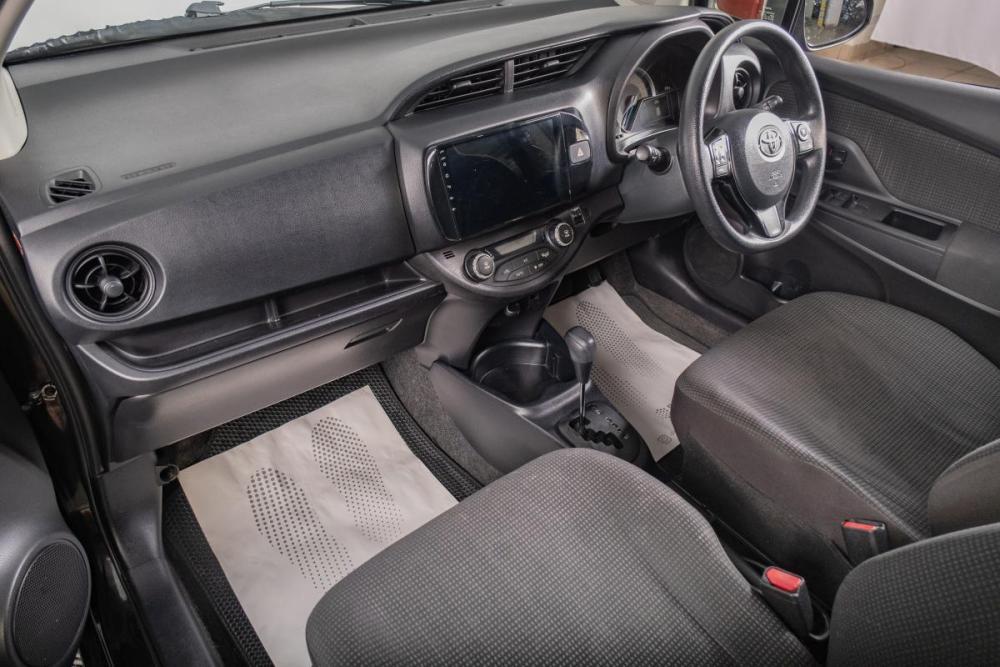 Toyota Vitz III (XP130) Рестайлинг 2 Томск  - изображение 18