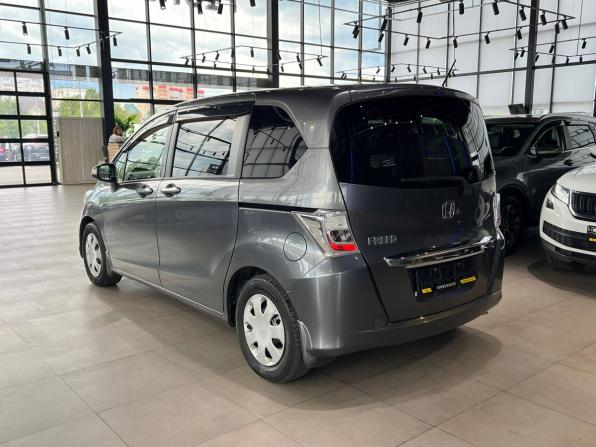Honda Freed I Рестайлинг с пробегом 2012 года, цена 1 150 000 рублей, 145000 км, компактвэн, Автокод Объявления