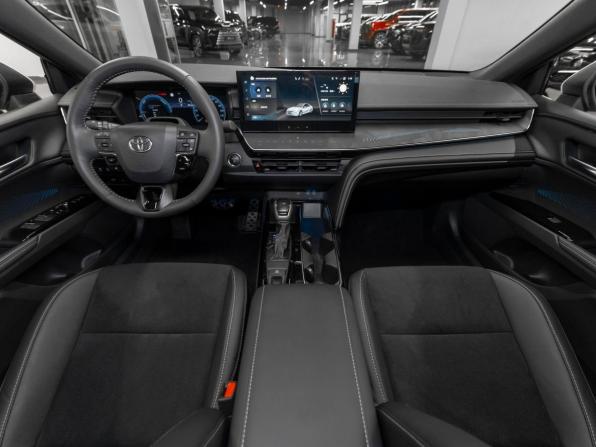 Toyota Camry IX (XV80) China Market с пробегом 2026 года, цена 4 400 000 рублей, 50 км, седан, Автокод Объявления