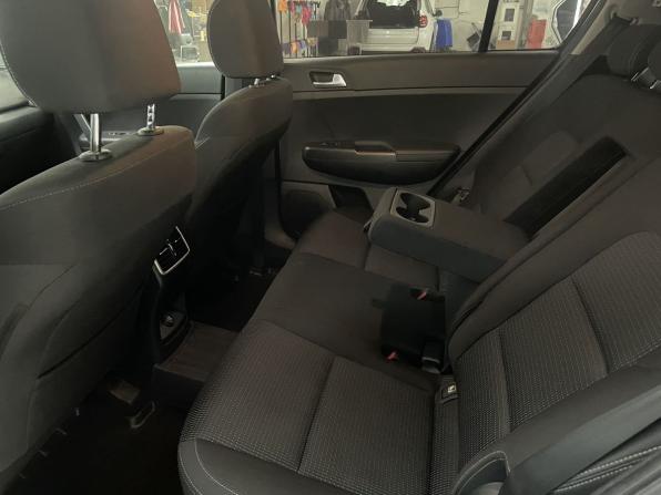 Kia Sportage IV Рестайлинг с пробегом 2022 года, цена 2 449 000 рублей, 98752 км, внедорожник, Автокод Объявления