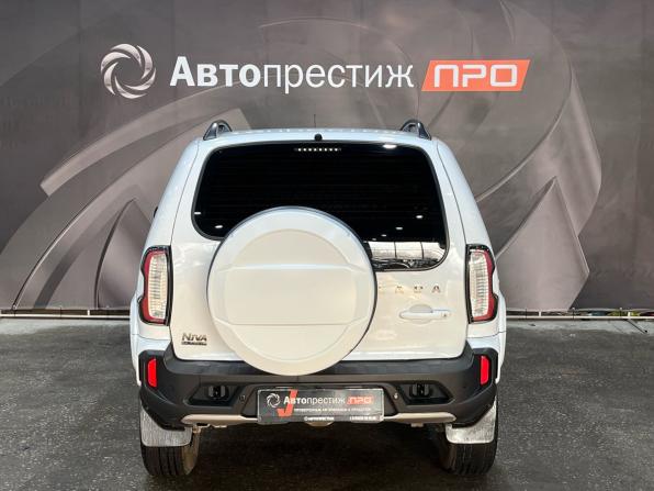 Lada (ВАЗ) Niva Travel I с пробегом 2024 года, цена 1 125 000 рублей, 44243 км, внедорожник, Автокод Объявления