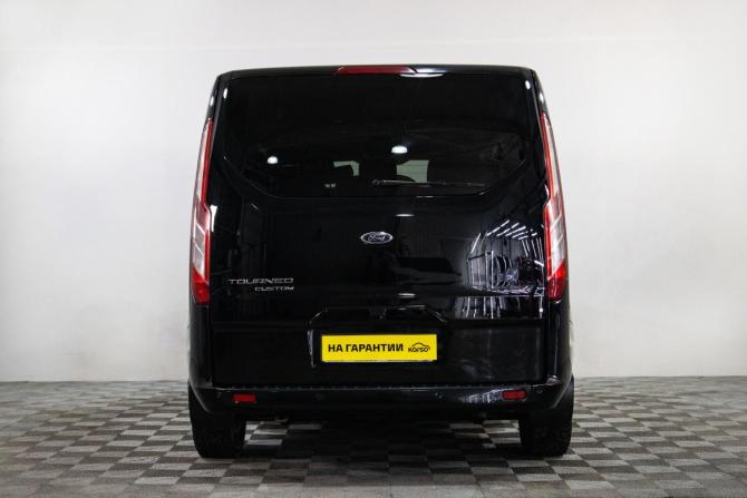 Ford Tourneo Custom I с пробегом 2018 года, цена 3 499 000 рублей, 141972 км, минивэн, Автокод Объявления