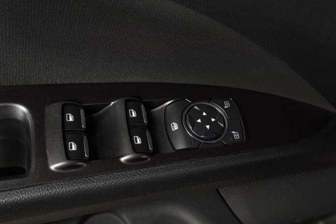Ford Fusion (North America) II Рестайлинг с пробегом 2016 года, цена 1 679 000 рублей, 85300 км, седан, Автокод Объявления