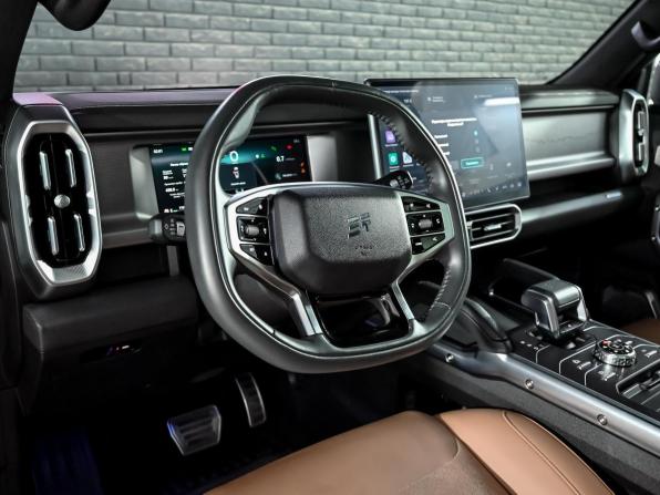 JETOUR T2 с пробегом 2024 года, цена 3 500 000 рублей, 46000 км, внедорожник, Автокод Объявления