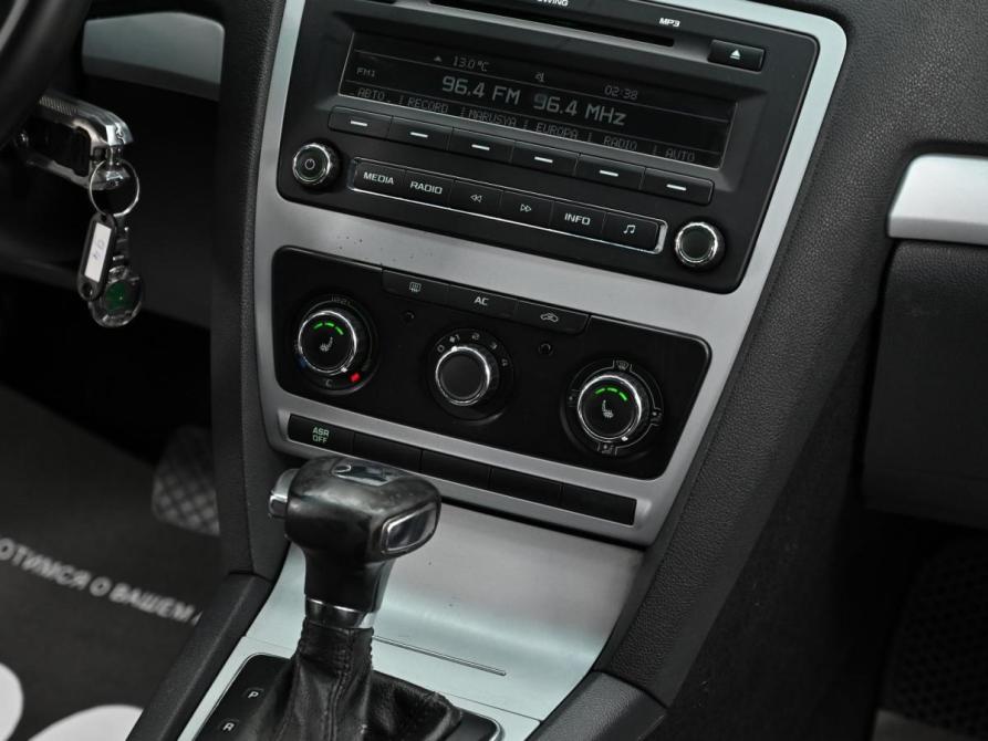 Skoda Octavia II (A5) Рестайлинг Москва  - изображение 9