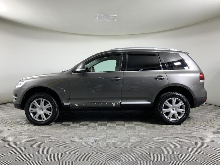 Volkswagen Touareg I Рестайлинг Москва  - изображение 8
