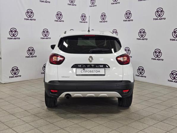 Renault Kaptur I с пробегом 2017 года, цена 1 177 000 рублей, 159775 км, внедорожник, Автокод Объявления