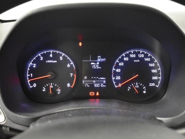 Hyundai Solaris II с пробегом 2017 года, цена 1 163 100 рублей, 90010 км, седан, Автокод Объявления