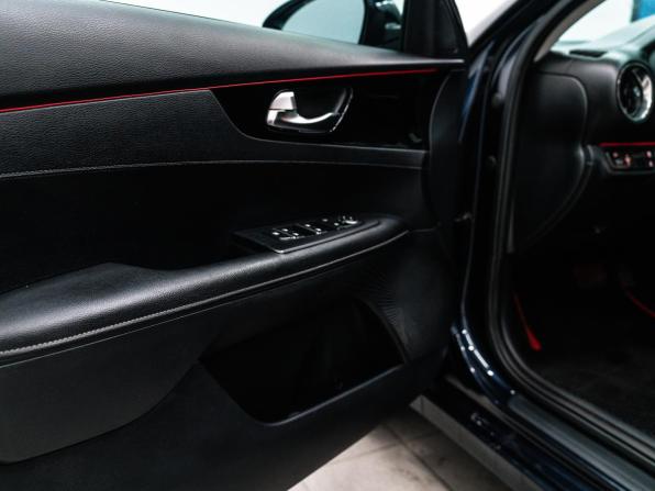 Kia Cerato IV с пробегом 2019 года, цена 1 930 000 рублей, 84699 км, седан, Автокод Объявления