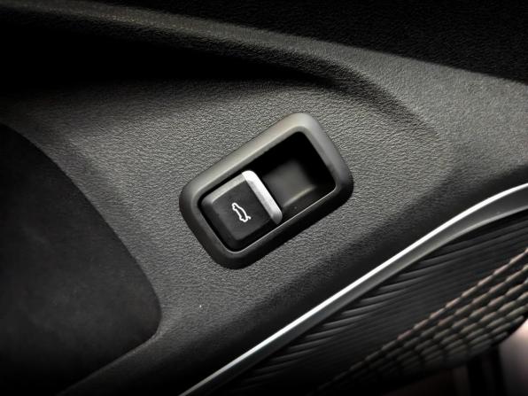 Geely Monjaro I с пробегом 2024 года, цена 3 540 000 рублей, 24803 км, внедорожник, Автокод Объявления