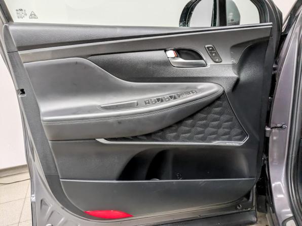 Hyundai Santa Fe IV Рестайлинг с пробегом 2022 года, цена 4 040 000 рублей, 36618 км, внедорожник, Автокод Объявления