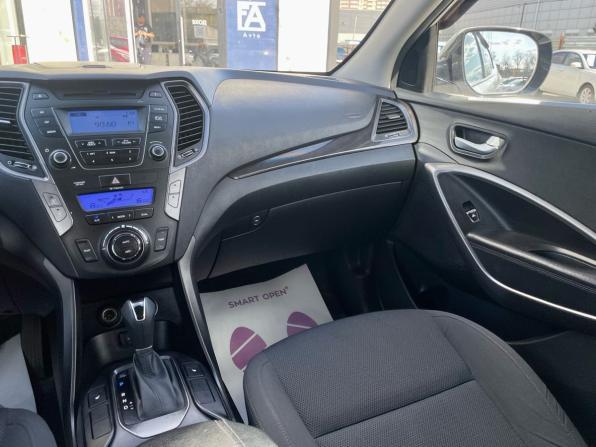 Hyundai Santa Fe III с пробегом 2012 года, цена 1 650 000 рублей, 178400 км, внедорожник, Автокод Объявления