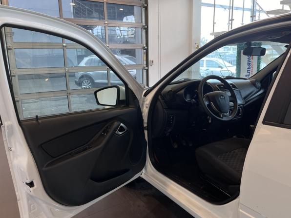 Lada (ВАЗ) Granta I Рестайлинг с пробегом 2022 года, цена 791 000 рублей, 81634 км, седан, Автокод Объявления