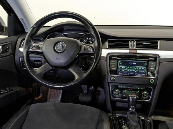 Skoda Superb II Рестайлинг с пробегом 2014 года, цена 1 400 000 рублей, 165371 км, лифтбек, Автокод Объявления