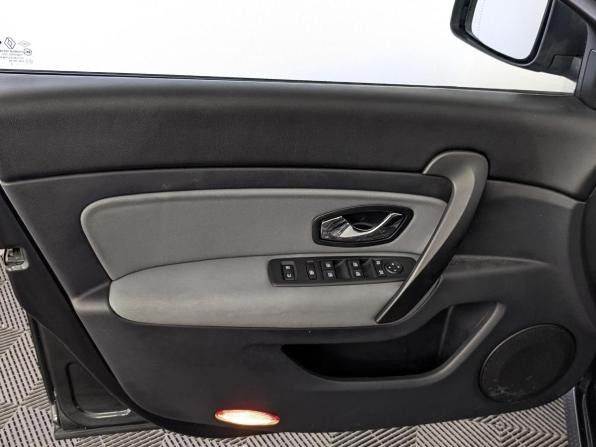 Renault Latitude I Рестайлинг с пробегом 2013 года, цена 1 300 000 рублей, 88694 км, седан, Автокод Объявления