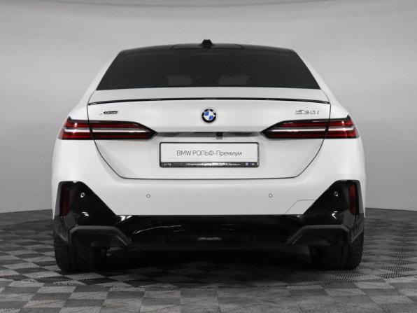 BMW 5 серии VIII (G60/G61/G68) с пробегом 2023 года, цена 6 700 000 рублей, 40682 км, седан, Автокод Объявления