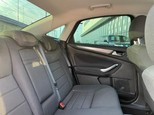 Ford Mondeo IV Рестайлинг с пробегом 2011 года, цена 990 000 рублей, 138000 км, седан, Автокод Объявления