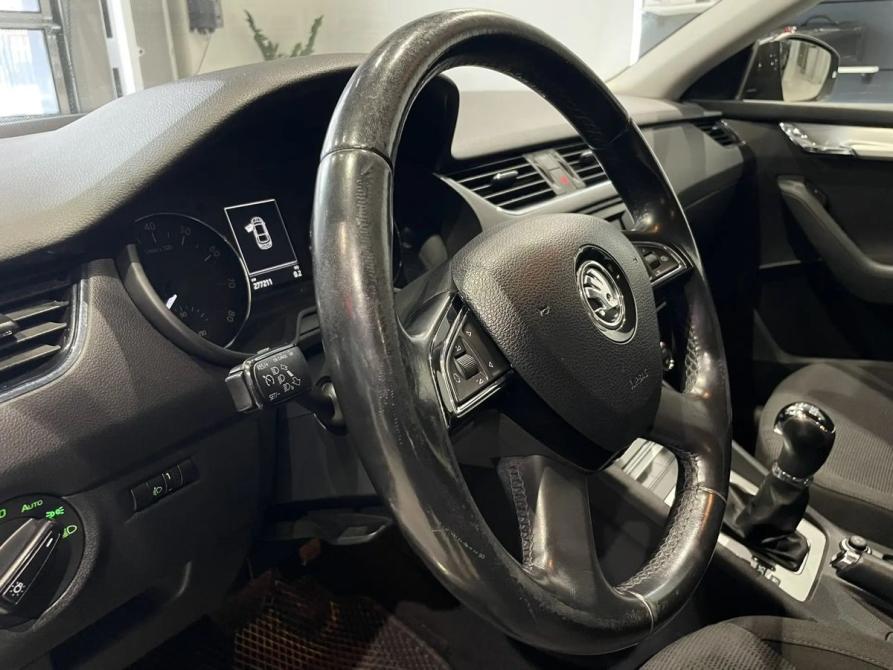 Skoda Octavia III (A7) Москва  - изображение 12