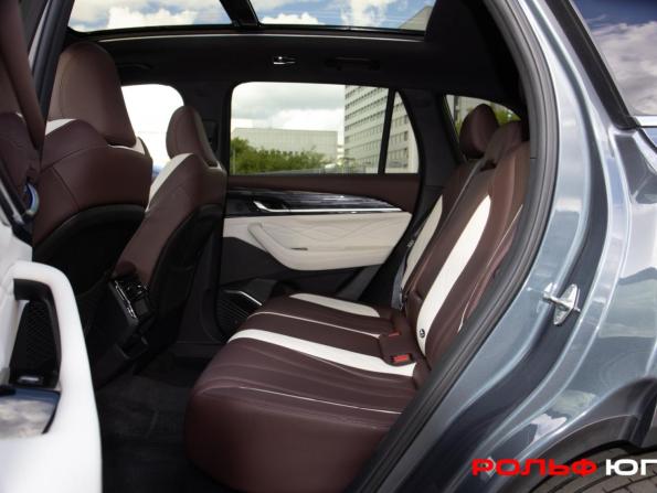 Geely Monjaro I с пробегом 2023 года, цена 2 988 000 рублей, 90482 км, внедорожник, Автокод Объявления