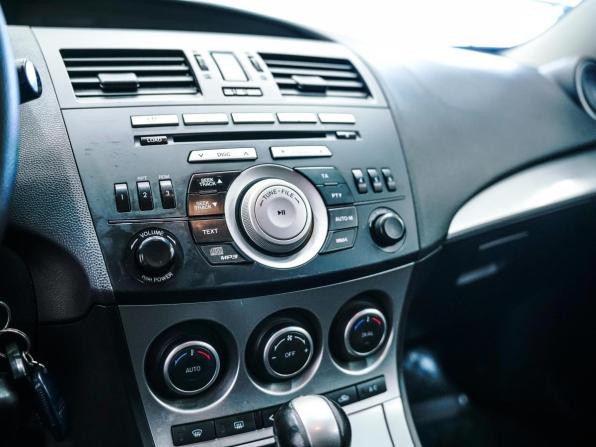 Mazda 3 II (BL) с пробегом 2011 года, цена 845 000 рублей, 186622 км, хэтчбек, Автокод Объявления