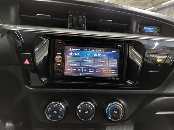 Toyota Corolla XI (E160 E170 E180) с пробегом 2013 года, цена 1 170 000 рублей, 225455 км, седан, Автокод Объявления