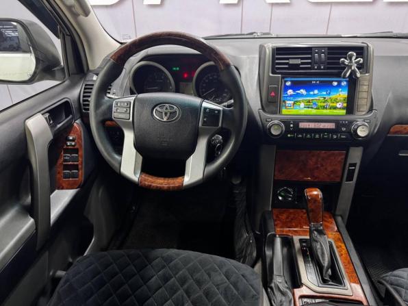 Toyota Land Cruiser Prado 150 Series с пробегом 2011 года, цена 2 799 000 рублей, 243000 км, внедорожник, Автокод Объявления