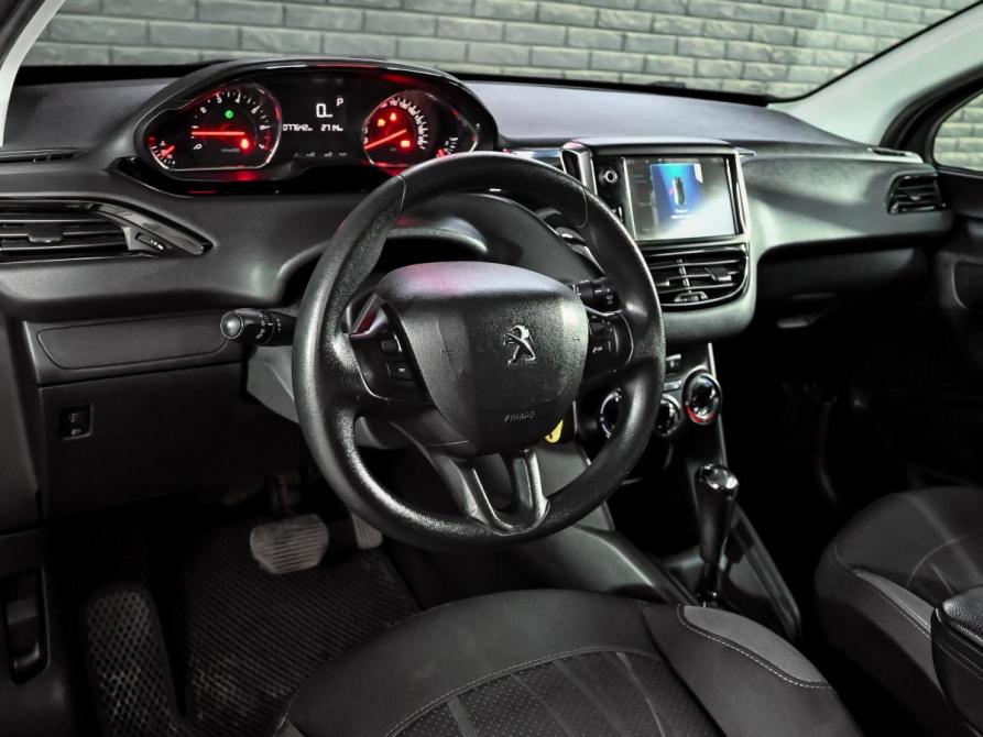 Peugeot 208 I Екатеринбург  - изображение 12