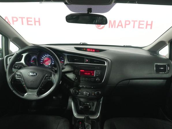Kia Ceed II Рестайлинг с пробегом 2015 года, цена 1 425 000 рублей, 67910 км, хэтчбек, Автокод Объявления