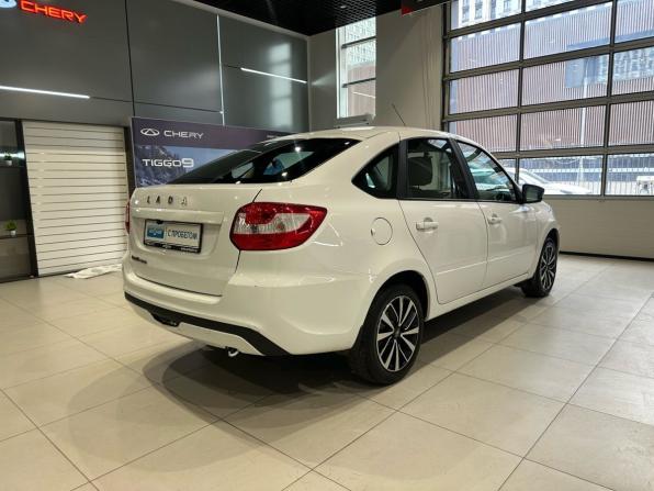 Lada (ВАЗ) Granta I Рестайлинг с пробегом 2023 года, цена 570 000 рублей, 107000 км, лифтбек, Автокод Объявления