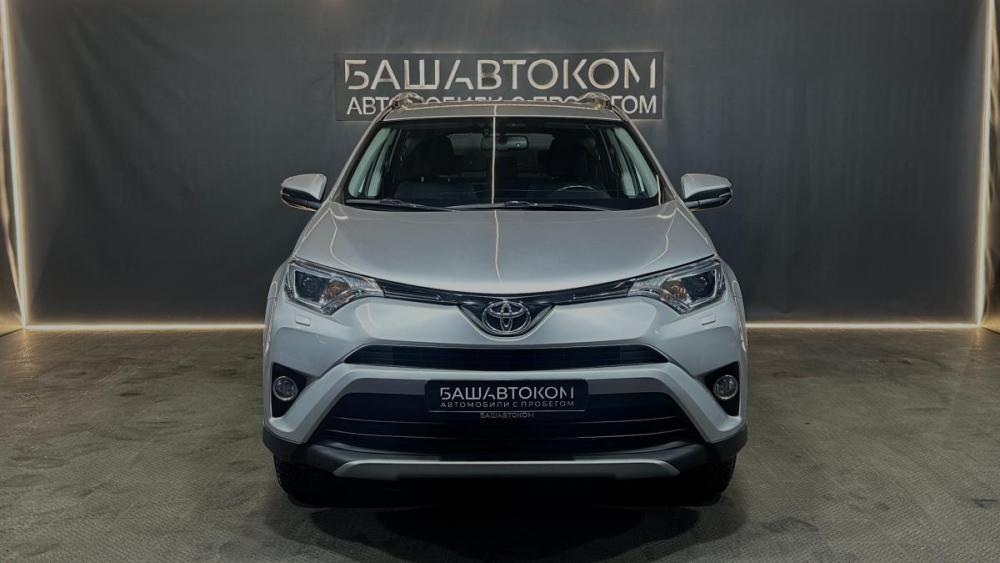 Toyota RAV4 IV (XA40) Рестайлинг Уфа  - изображение 2
