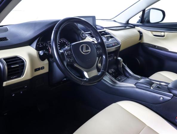 Lexus NX I Рестайлинг с пробегом 2017 года, цена 3 029 000 рублей, 124907 км, внедорожник, Автокод Объявления