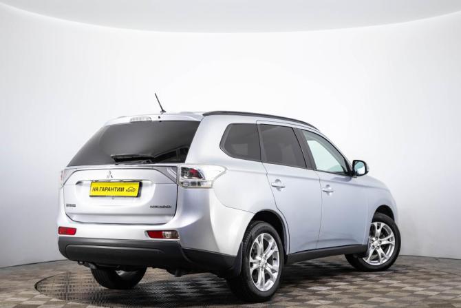 Mitsubishi Outlander III с пробегом 2013 года, цена 1 299 000 рублей, 230000 км, внедорожник, Автокод Объявления
