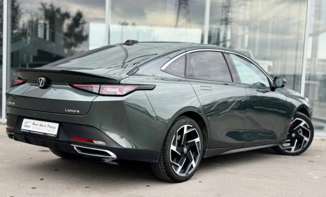 Changan Lamore с пробегом 2024 года, цена 1 950 000 рублей, 38000 км, седан, Автокод Объявления