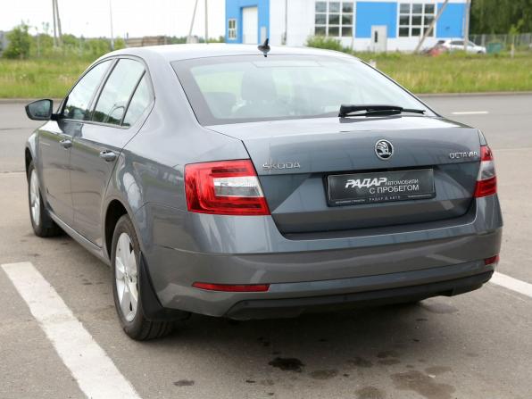 Skoda Octavia III (A7) Рестайлинг с пробегом 2019 года, цена 1 850 000 рублей, 131000 км, лифтбек, Автокод Объявления