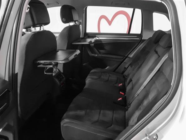 Volkswagen Tiguan II с пробегом 2017 года, цена 2 448 000 рублей, 113575 км, внедорожник, Автокод Объявления