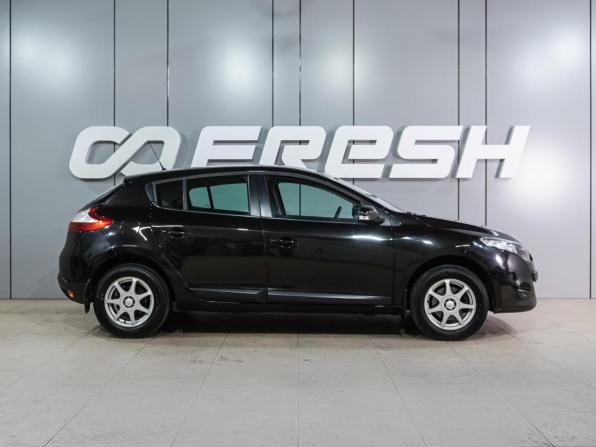 Renault Megane III с пробегом 2010 года, цена 799 000 рублей, 143038 км, хэтчбек, Автокод Объявления