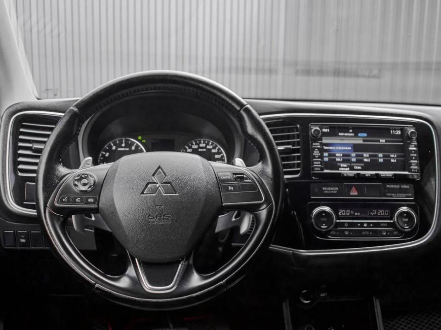 Mitsubishi Outlander III Рестайлинг 2 Екатеринбург  - изображение 12