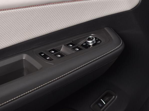 Volkswagen Teramont I Рестайлинг (China Market) с пробегом 2026 года, цена 5 349 995 рублей, 14 км, внедорожник, Автокод Объявления