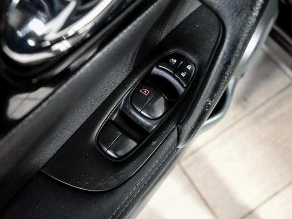 Nissan Qashqai II с пробегом 2014 года, цена 1 180 000 рублей, 245897 км, внедорожник, Автокод Объявления